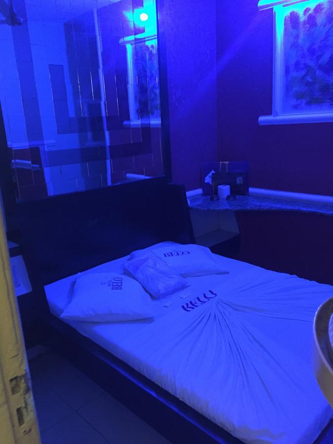 Belo Motel (Adults Only) 贝洛哈里桑塔 外观 照片